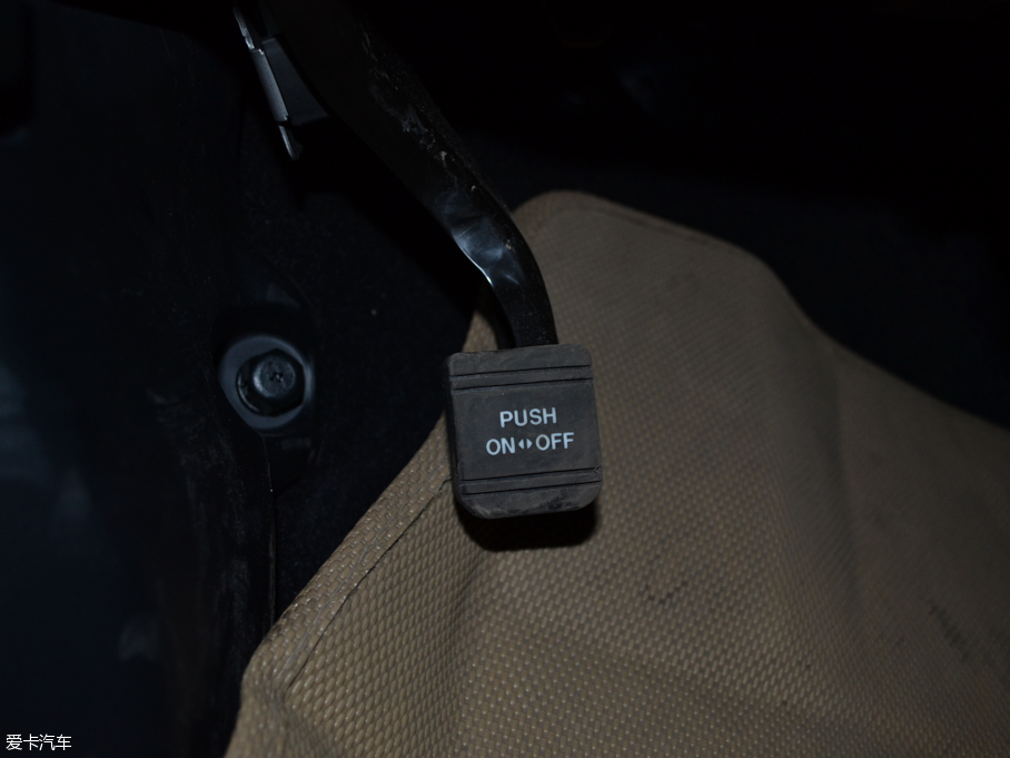 2015��h�m�_ 2.0T ���������A��