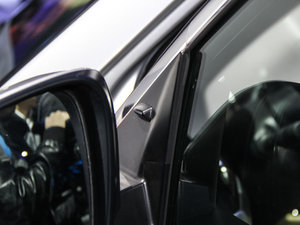 2015款3.5L 七座四驱至尊版 细节外观