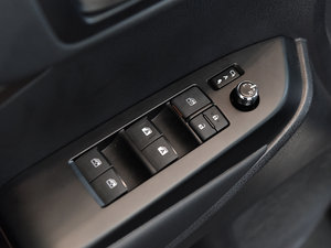 20152.0T (q) п؅^(q)