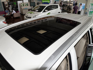 2015款2.0T 七座四驱豪华版 车顶