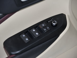 20152.0T (q)A {܇ƅ^(q)	