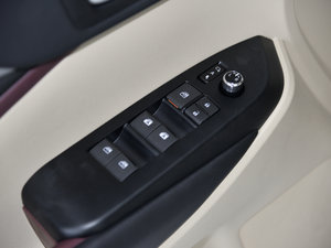 20152.0T (q)A п؅^(q)