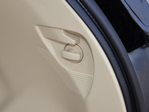 2015款3.5L 七座四驱精英版 其它