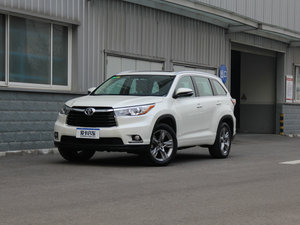 2015款2.0T 七座四驱豪华导航版 左前45度