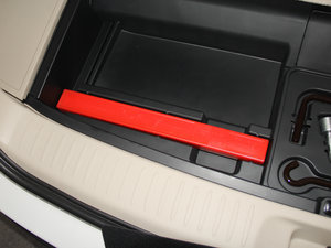 2015款2.0T 七座四驱豪华导航版 其它