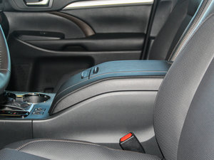 20152.0T 򌾫Ӣ п؅^