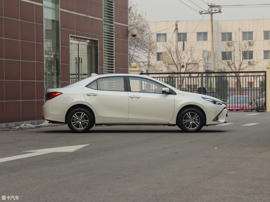 2016p 1.8H GS CVTӢ촰