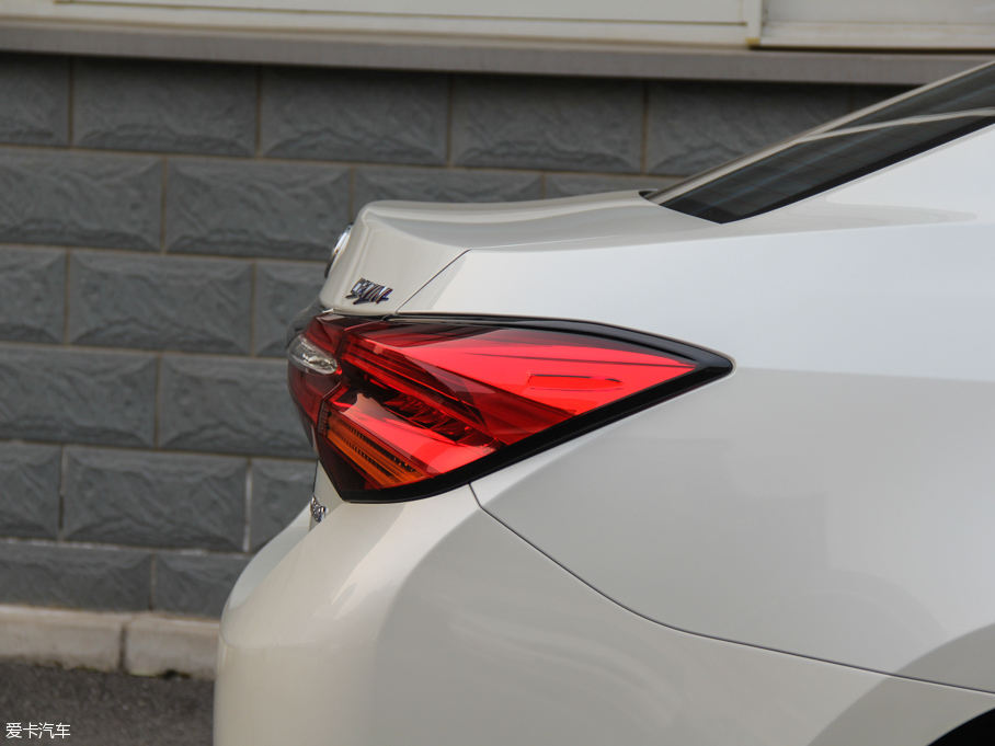 2016p 1.8H GS CVTӢ촰