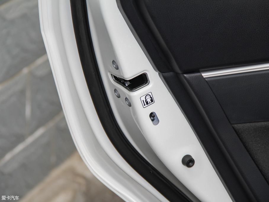 2016p 1.8H GS CVTӢ촰