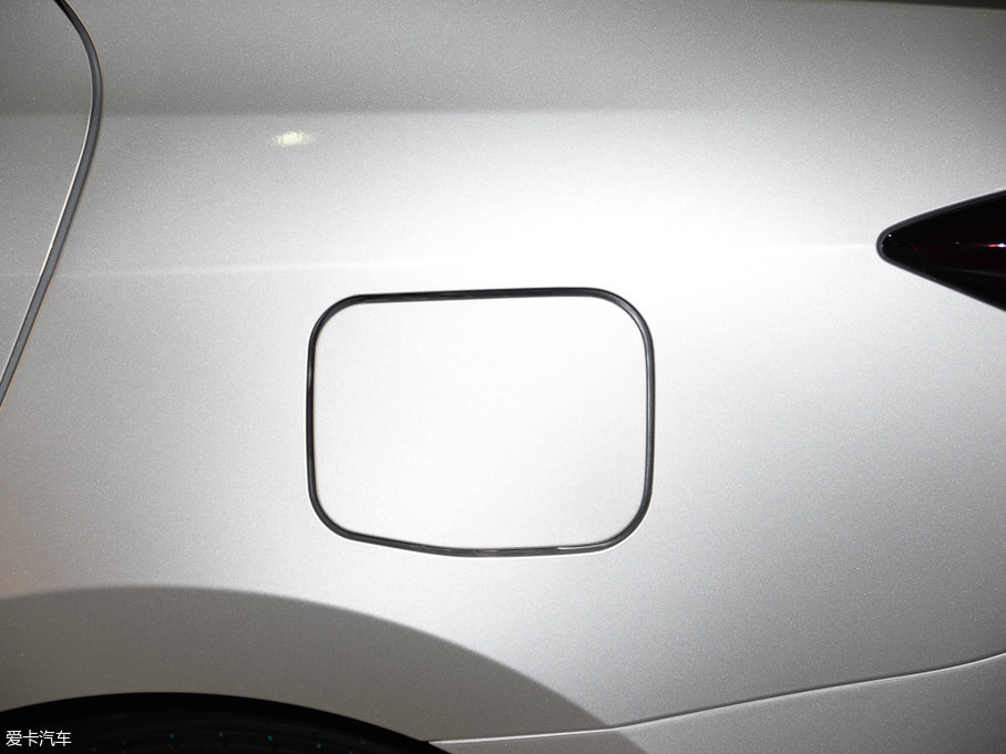 2016p 1.8H GS-L CVTIȰ