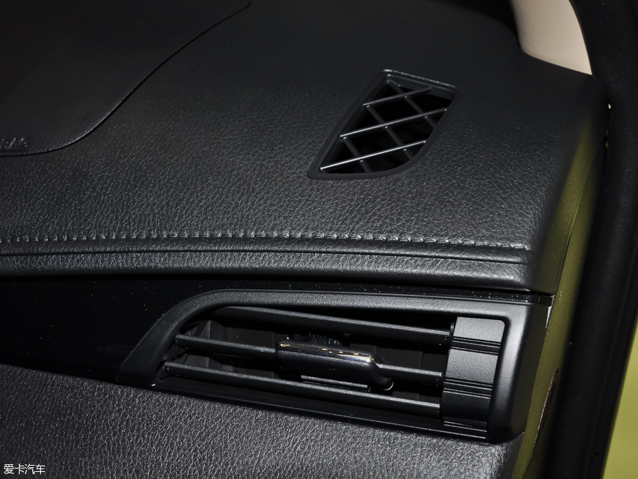 2016YARiS L  1.5GS CVTJӰ