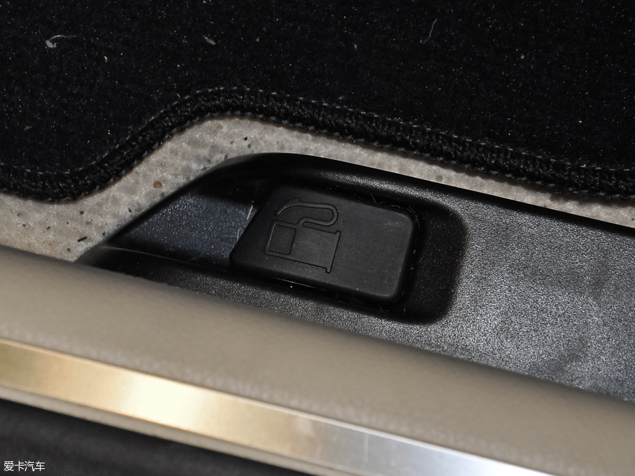 2016YARiS L  1.5GS CVTJӰ