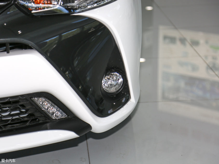 2016YARiS L  1.5L Ԅӄٰ