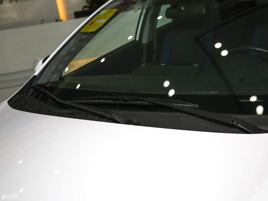 2016YARiS L  1.5L Ԅӄٰ