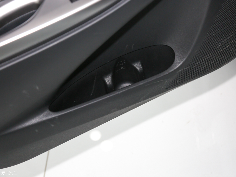 2016YARiS L  1.5L Ԅ(dng)ٰ