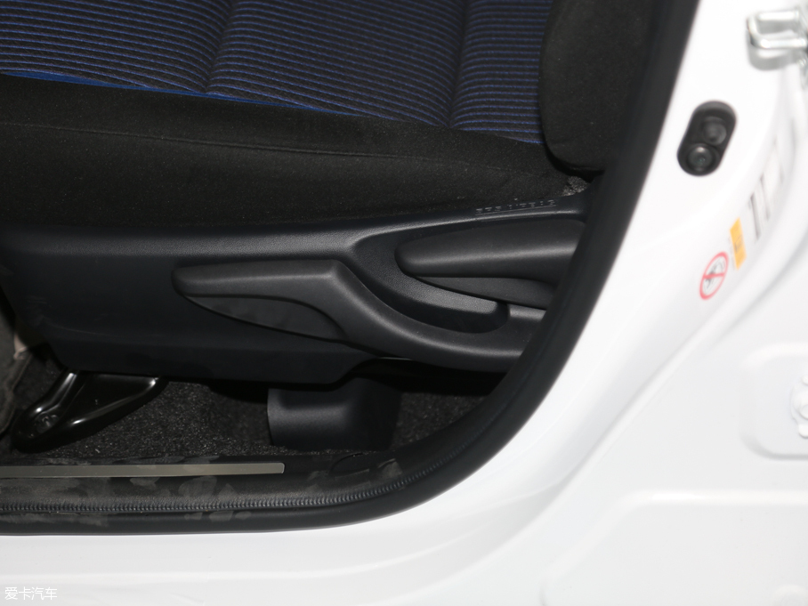 2016YARiS L  1.5L Ԅӄٰ