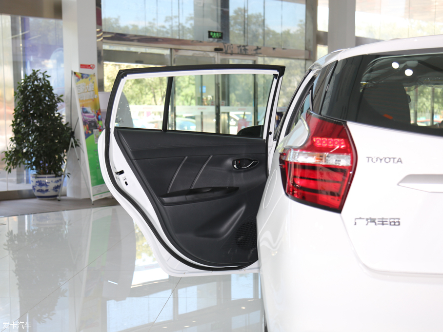 2016YARiS L  1.5L Ԅӄٰ