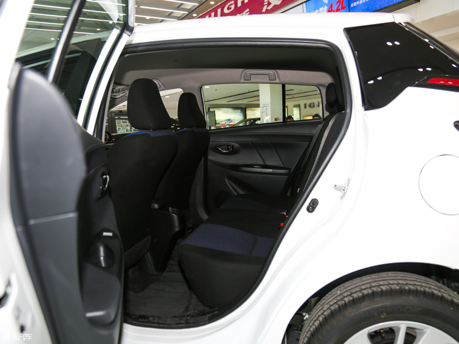 2016YARiS L  1.5L Ԅӄٰ