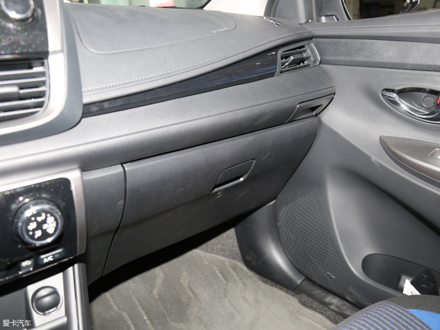 2016YARiS L  1.5L Ԅ(dng)ٰ