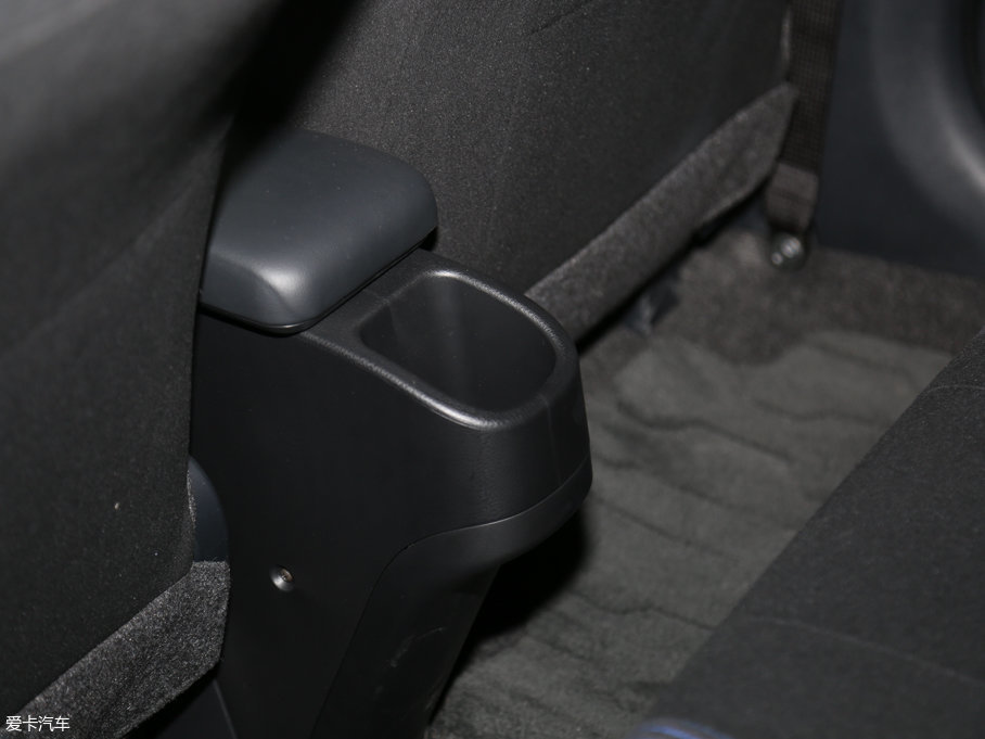 2016YARiS L  1.5L Ԅӄٰ