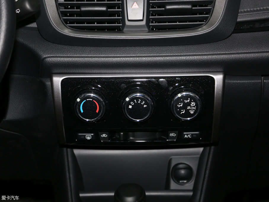 2016YARiS L  1.5L Ԅ(dng)ٰ