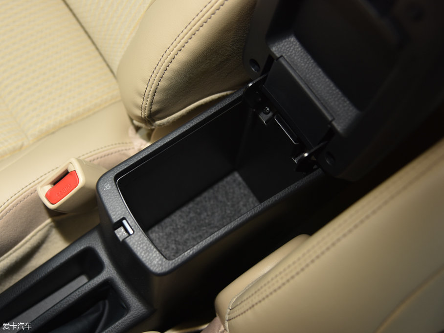 2016YARiS L  1.5GS CVTJӰ