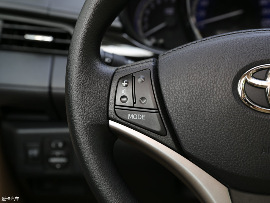 2016YARiS L  1.5GS CVTJӰ