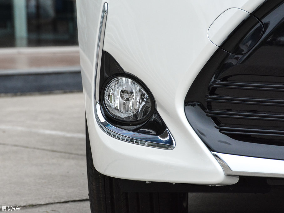 2017 Ŀ 185T CVTIȰ V