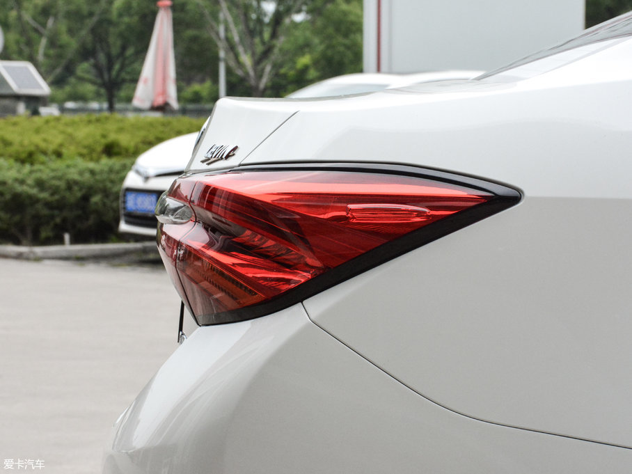 2017 Ŀ 185T CVTIȰ V