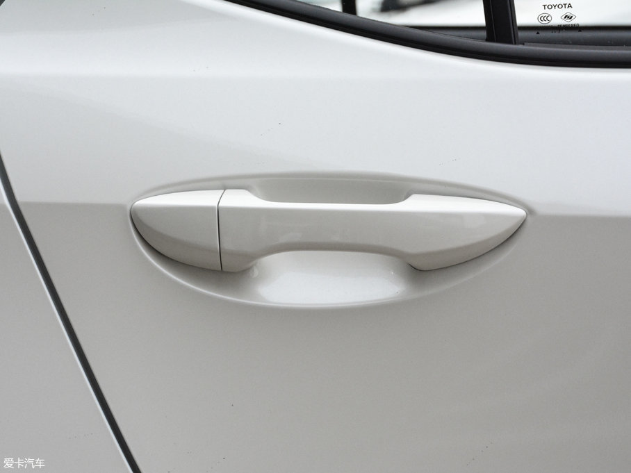 2017 Ŀ 185T CVTIȰ V