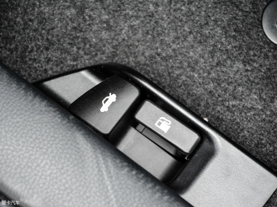 2017 Ŀ 185T CVTIȰ V