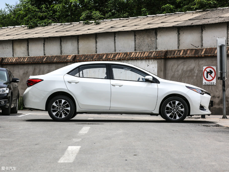 2017 Ŀ 185T CVTIȰ V