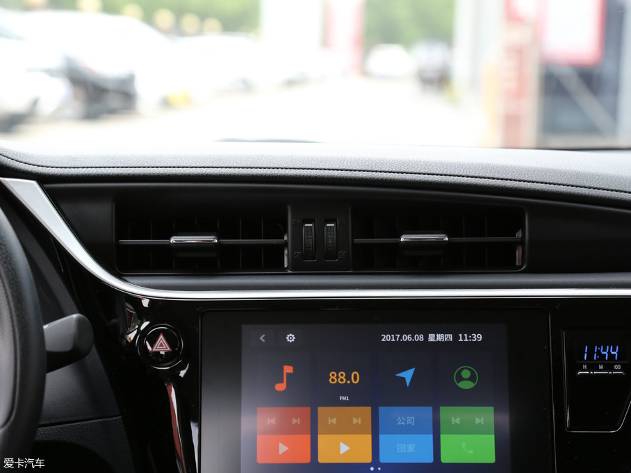 2017 Ŀ 185T CVTIȰ V