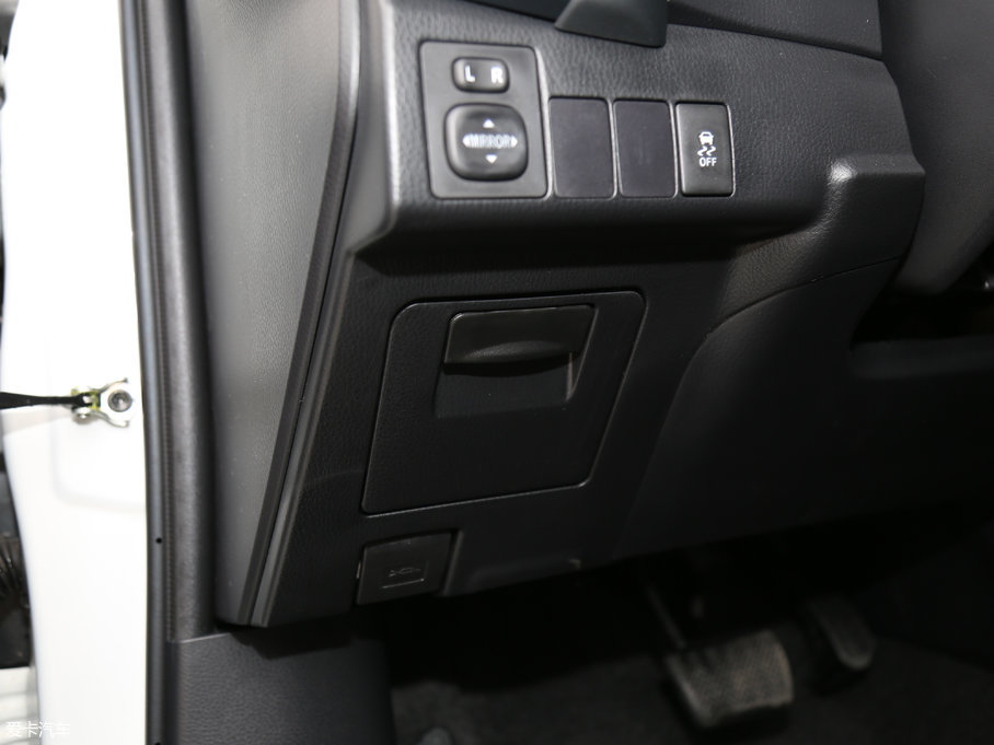 2017 Ŀ 185T CVTIȰ V