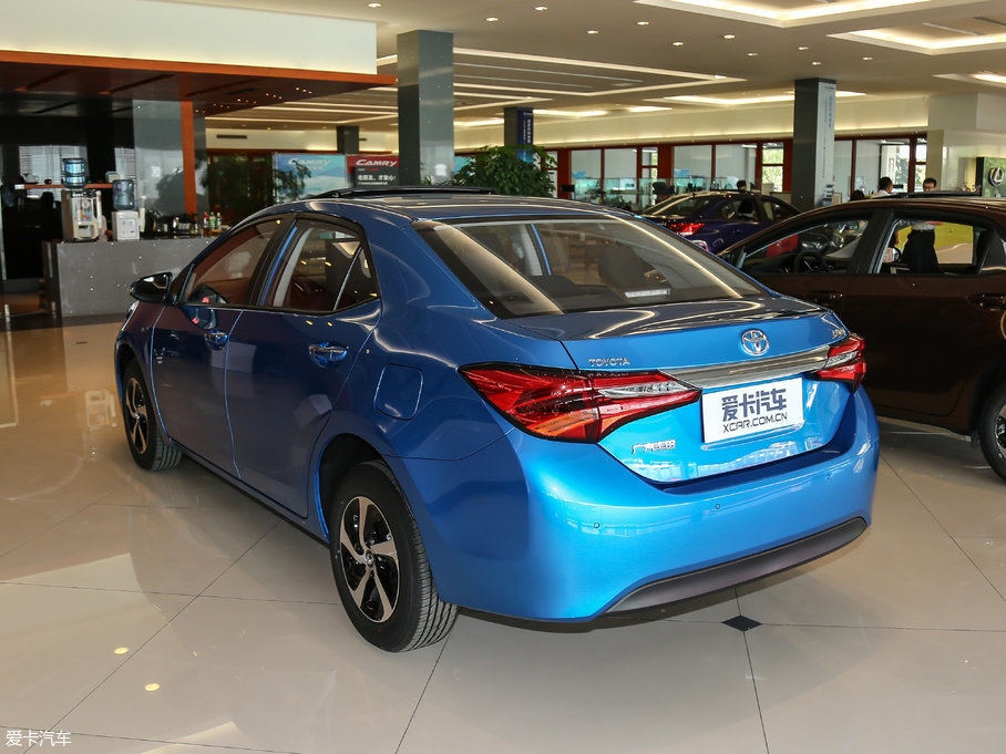 2017 Ŀ 1.8GS CVTӢ V