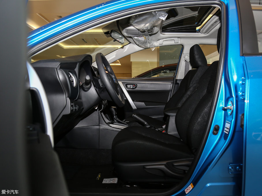 【2017款雷凌改款 1.8GS CVT精英版_空间座