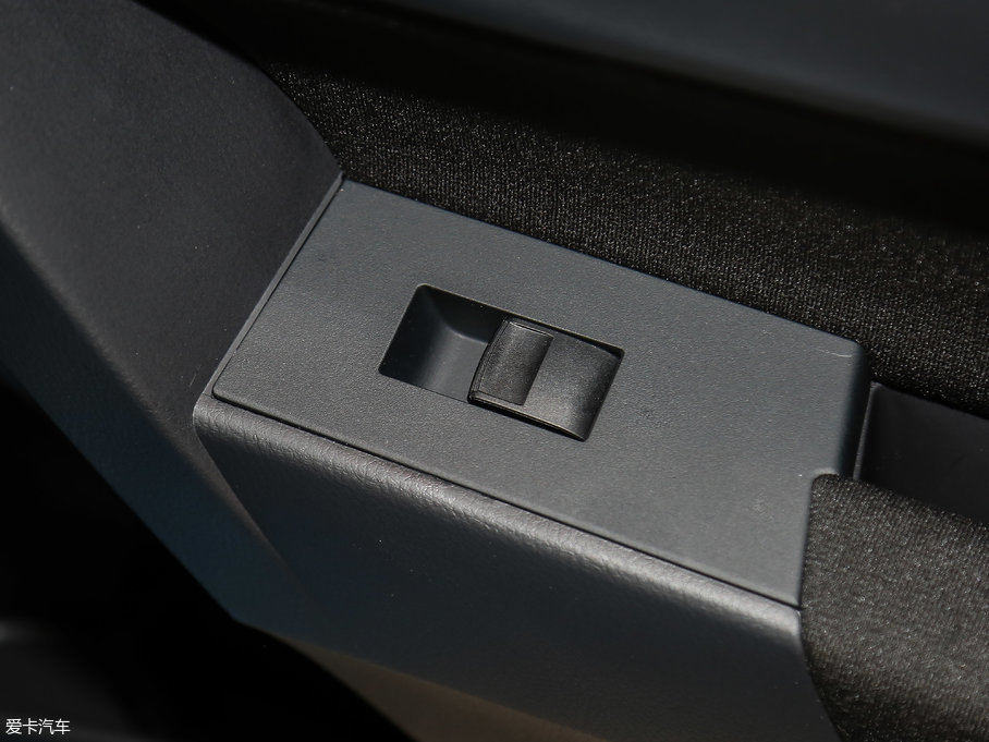 2017 Ŀ 1.8GS CVTӢ V