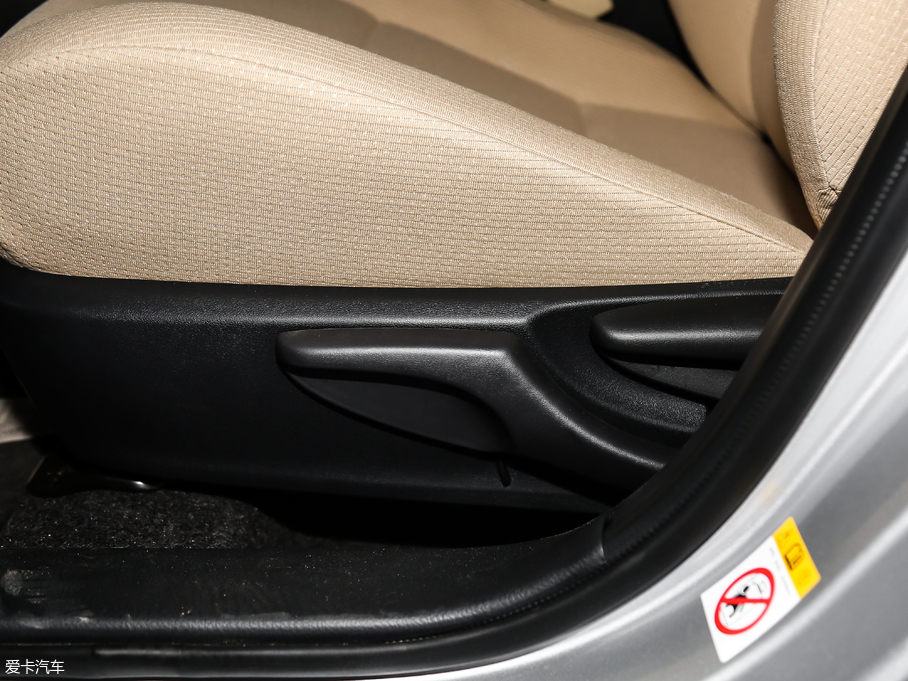 2017 Ŀ 185T CVTӢ VI