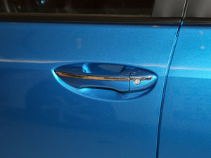 2017Ŀ 1.8GS CVTӢ V {T