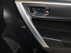 2017Ŀ 1.8GS CVTӢ V g