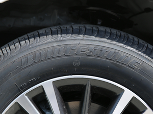 2017185T G քӾӢ ݆̥Ʒ