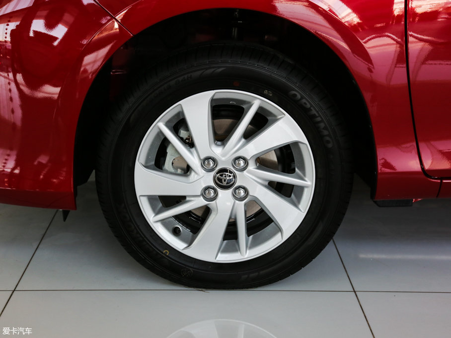 2017YARiS L  1.5G CVTń(dng)촰