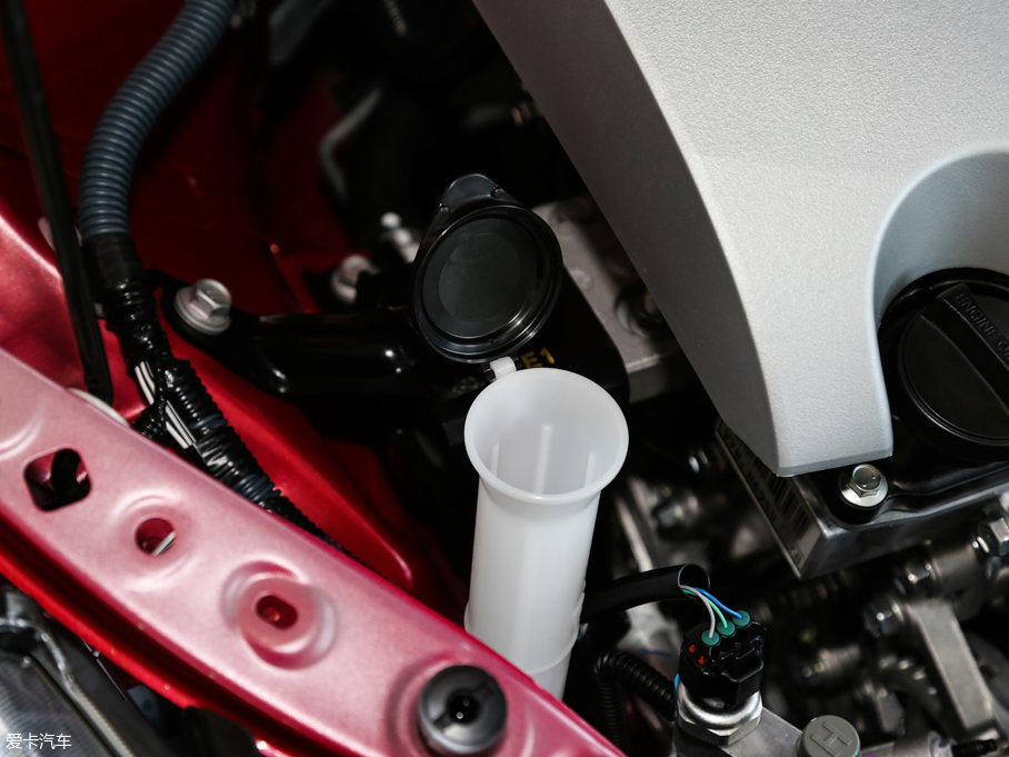 2017YARiS L  1.5G CVTń촰