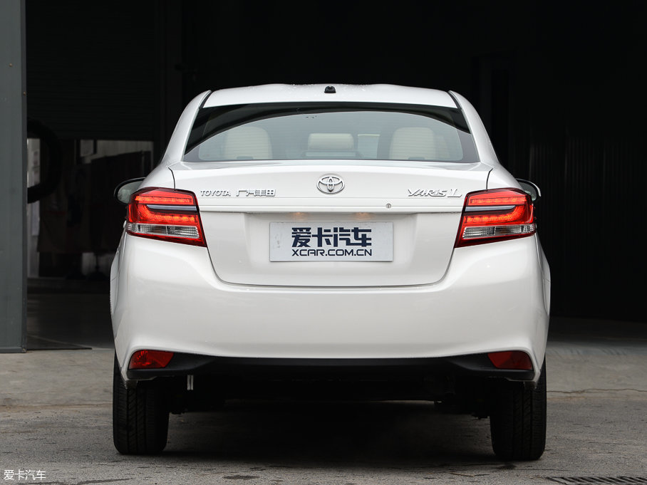 2017YARiS L  1.5E CVTȄӰ