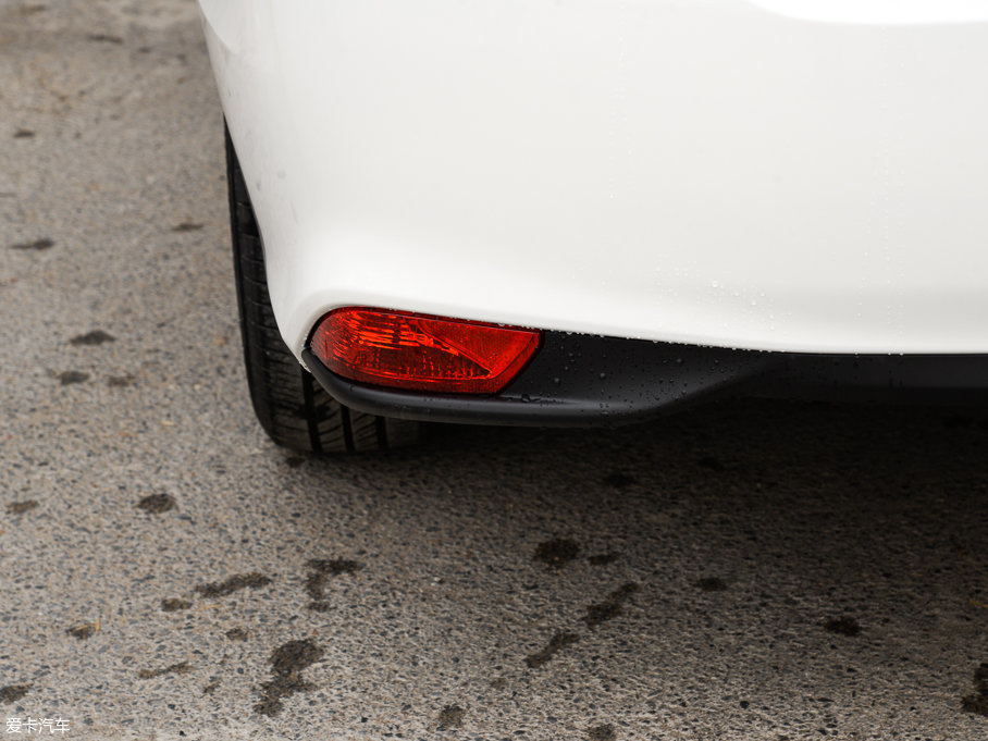 2017YARiS L  1.5E CVTȄӰ