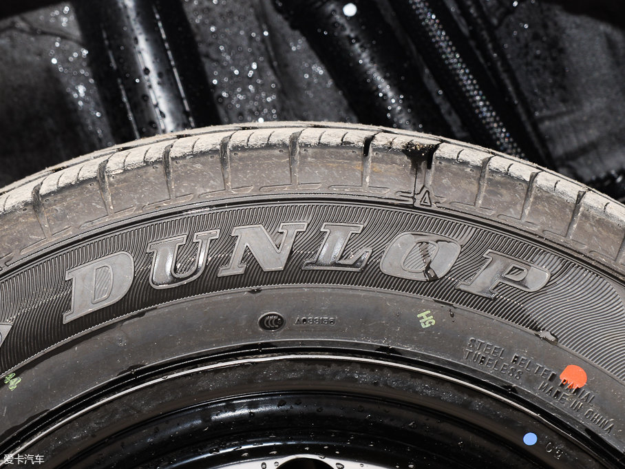 2017YARiS L  1.5E CVTȄ(dng)