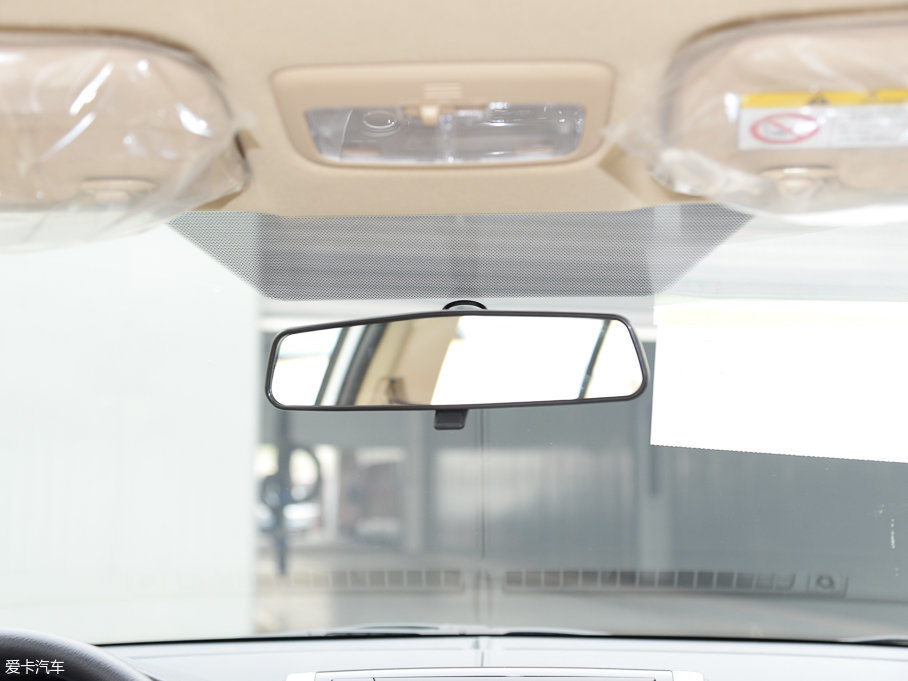 2017YARiS L  1.5E CVTȄӰ