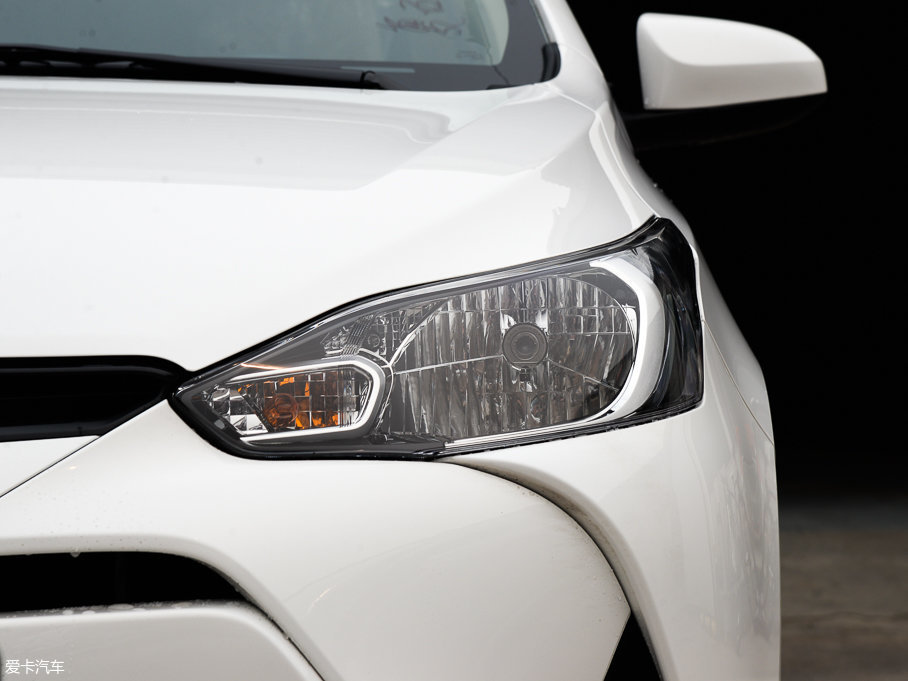 2017YARiS L  1.5E քȄӰ