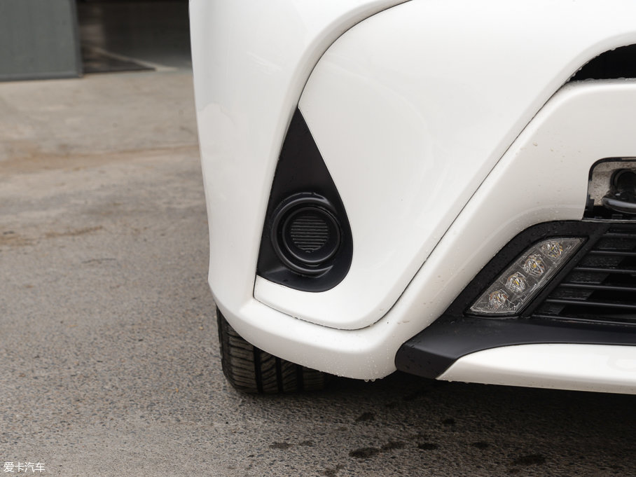 2017YARiS L  1.5E քȄӰ