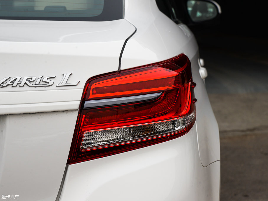 2017YARiS L  1.5E քȄӰ